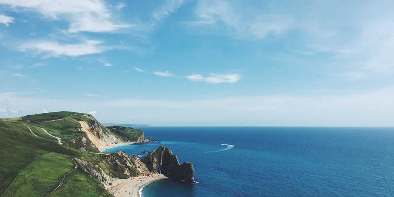 从跑步到露营：如何为不同季节户外运动挑选专业睡袋？温标、填充物与形状全解析